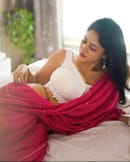  100%LIVE full open Nude video call service available with independent 