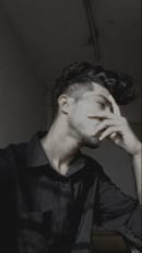 Female sarvice centre 