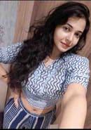 SEXY LADY IS HUNGRY FOR SEX