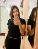 Arawy gupta 💸💯1HR 1500💸 2HR 2500 ❤️3HR 3500FUMLNIGHI 炎5000 44! 19 Years arawy gupta