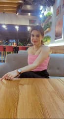 Arawy gupta 💸💯1HR 1500💸 2HR 2500 ❤️3HR 3500FUMLNIGHI 炎5000 44! 19 Years arawy gupta