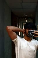 Lookin for someone to fulfill your desires 