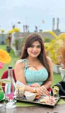 Want to meeting with female and house wife 