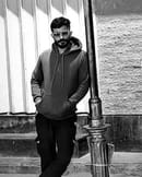 Handsome guy with good physic. Great in bed🥵 