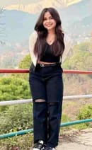CALL 9887-899695❤️CASH PAYMENT❤️LUXURY MODEL AFFORDABLE COST UDAIPUR ESCORTS SERVICE