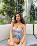 Want to meeting with female and house wife 