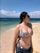 Want to meeting with female and house wife 