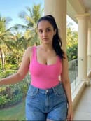 Want to meeting with female and house wife 