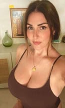 Want to meeting with female and house wife 